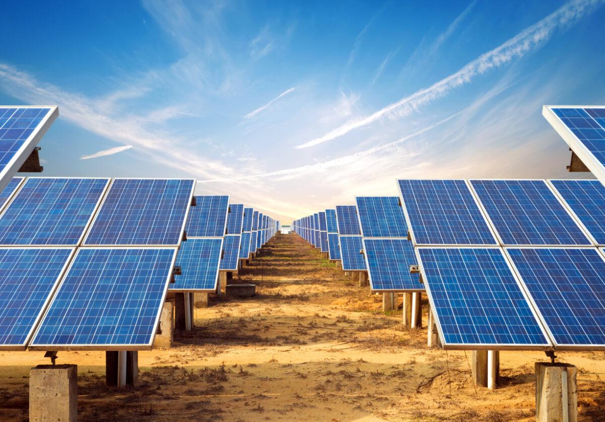 Understanding⁢ the‍ Impact of Solar Projects⁢ on Local Economies and Jobs