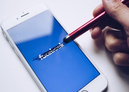 Mark Zuckerberg’s Meta in Talks With Crypto Firms To Launch New Stablecoin: Report