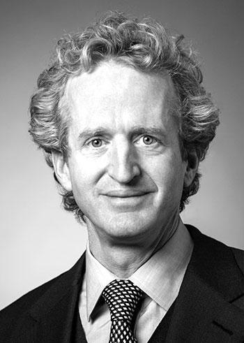 Davis Selected Advisers Reduces Stake in Meta Platforms