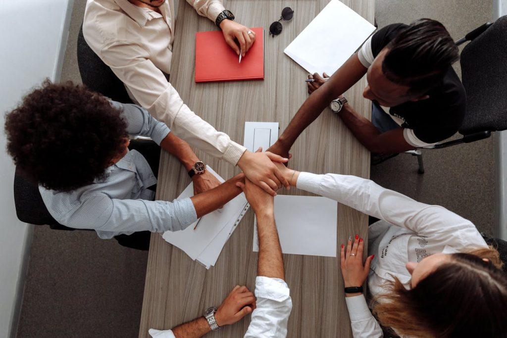 building ⁢a Collaborative‌ Culture to Enhance⁣ AI Search Strategy Effectiveness
