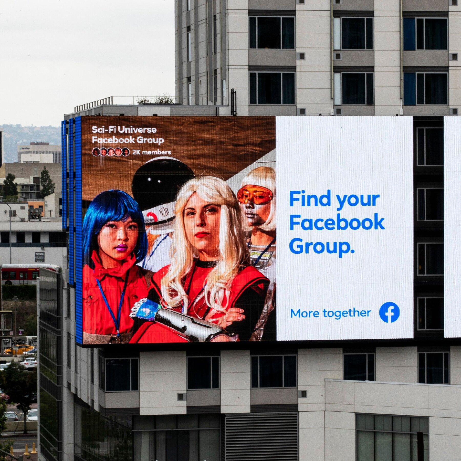 Navigating Headwinds: Concerns Clouding Meta's Advertising Prospects